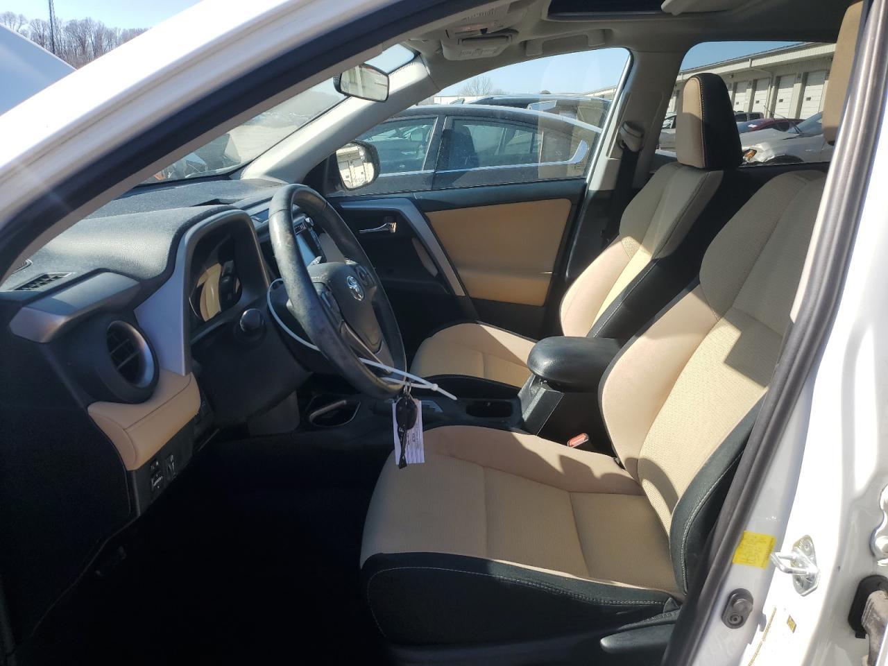 2016 TOYOTA RAV4 XLE - Фото 7