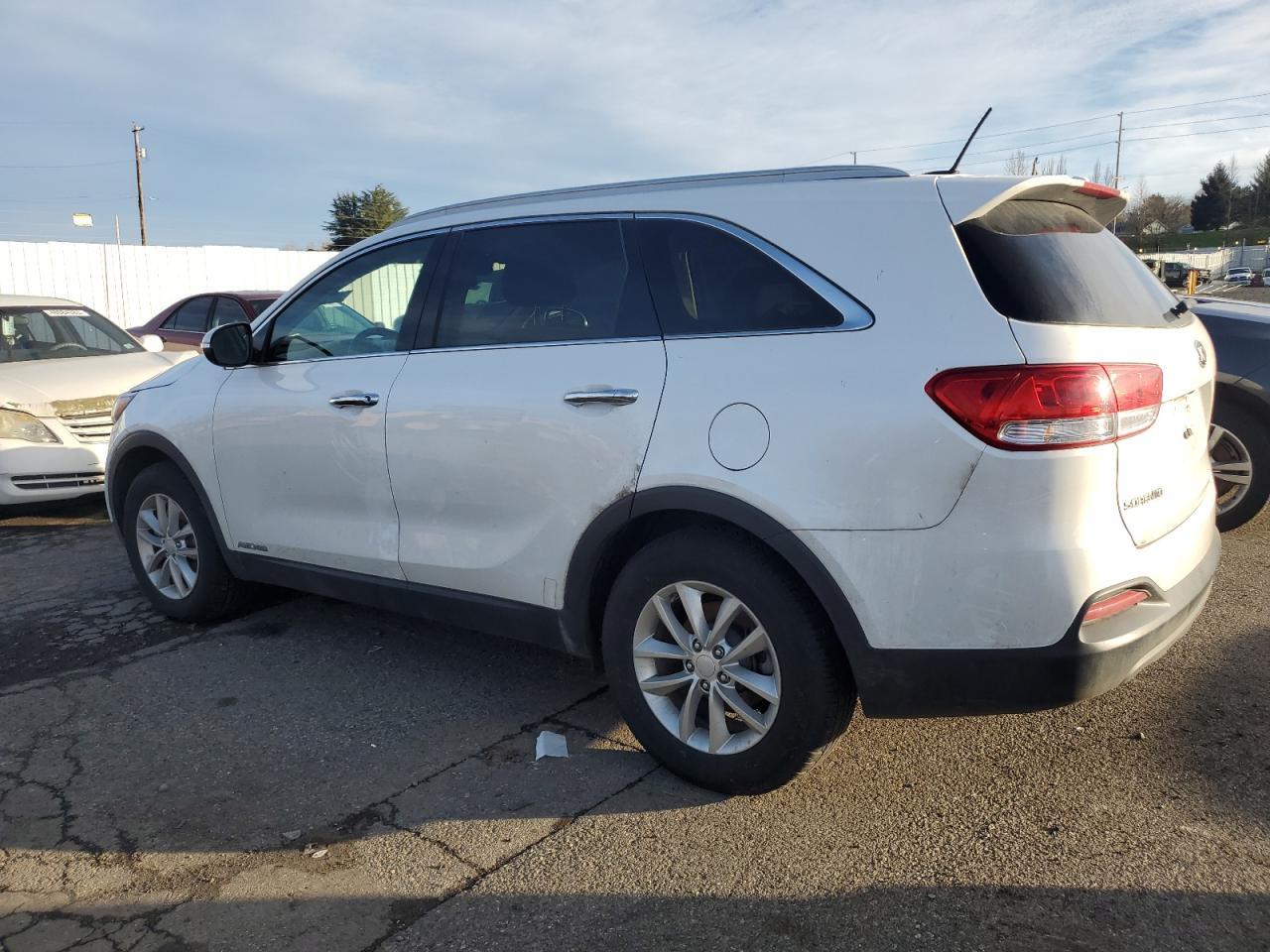2016 KIA SORENTO LX - Image 2