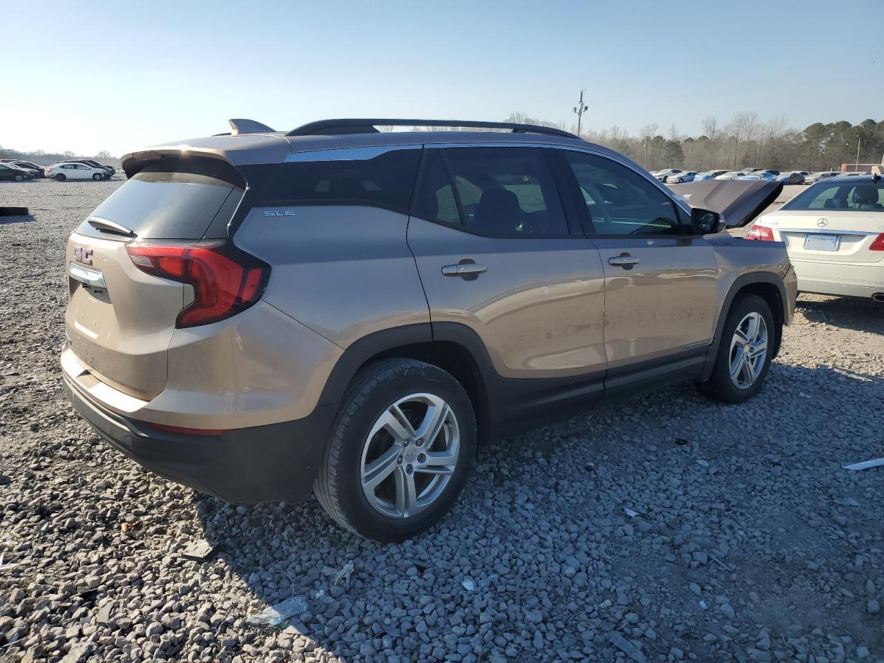 2018 GMC TERRAIN SL - Image 3