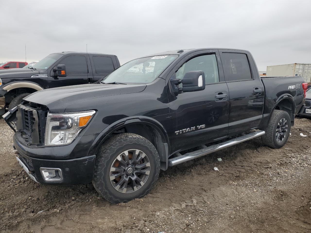 2018 NISSAN TITAN SV