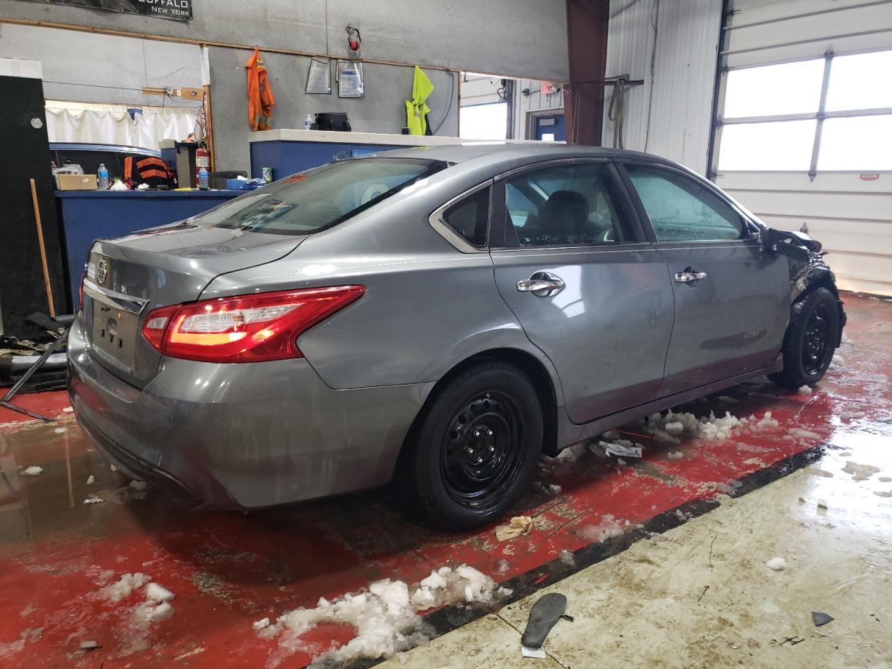 2016 NISSAN ALTIMA 2.5 - Фото 3
