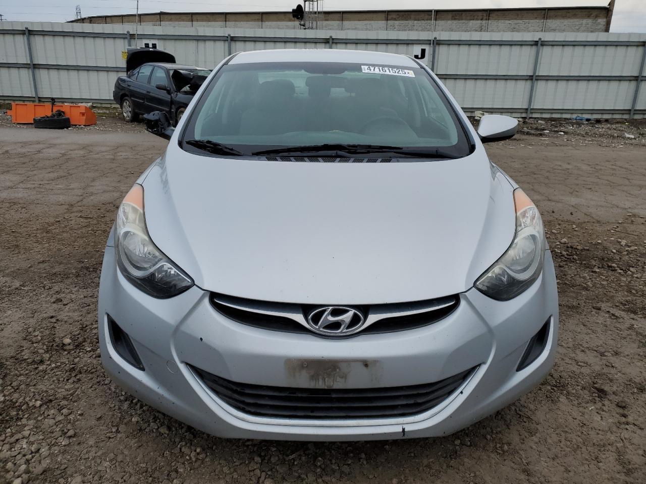 2013 HYUNDAI ELANTRA GL - Фото 5