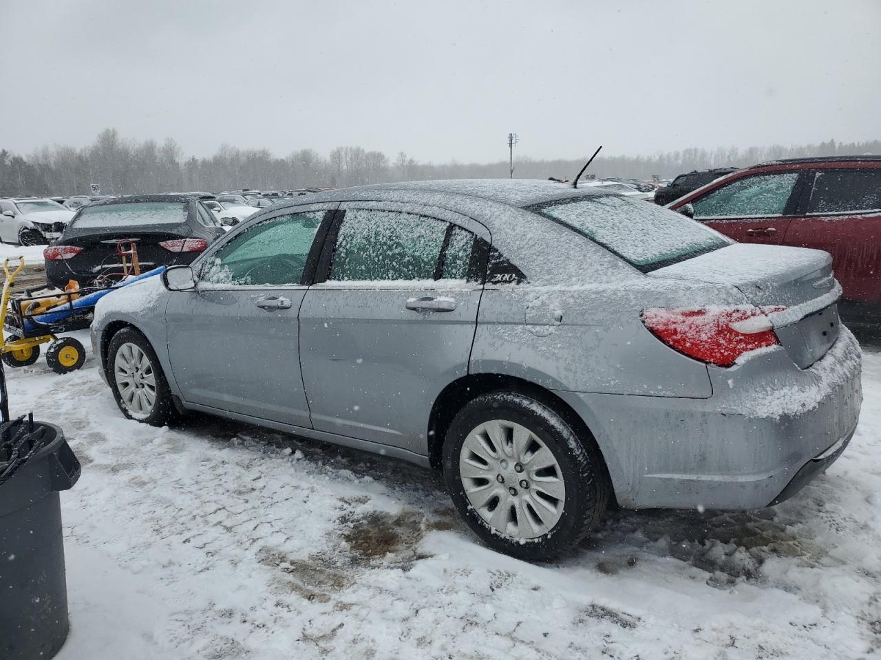 2013 CHRYSLER 200 LX - Фото 2