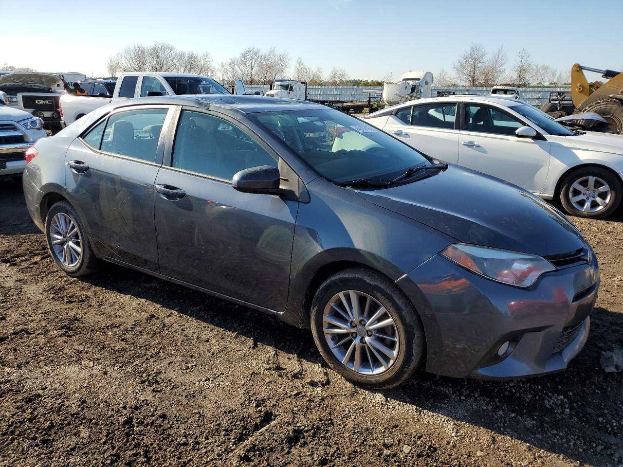 2015 TOYOTA COROLLA L - Фото 4