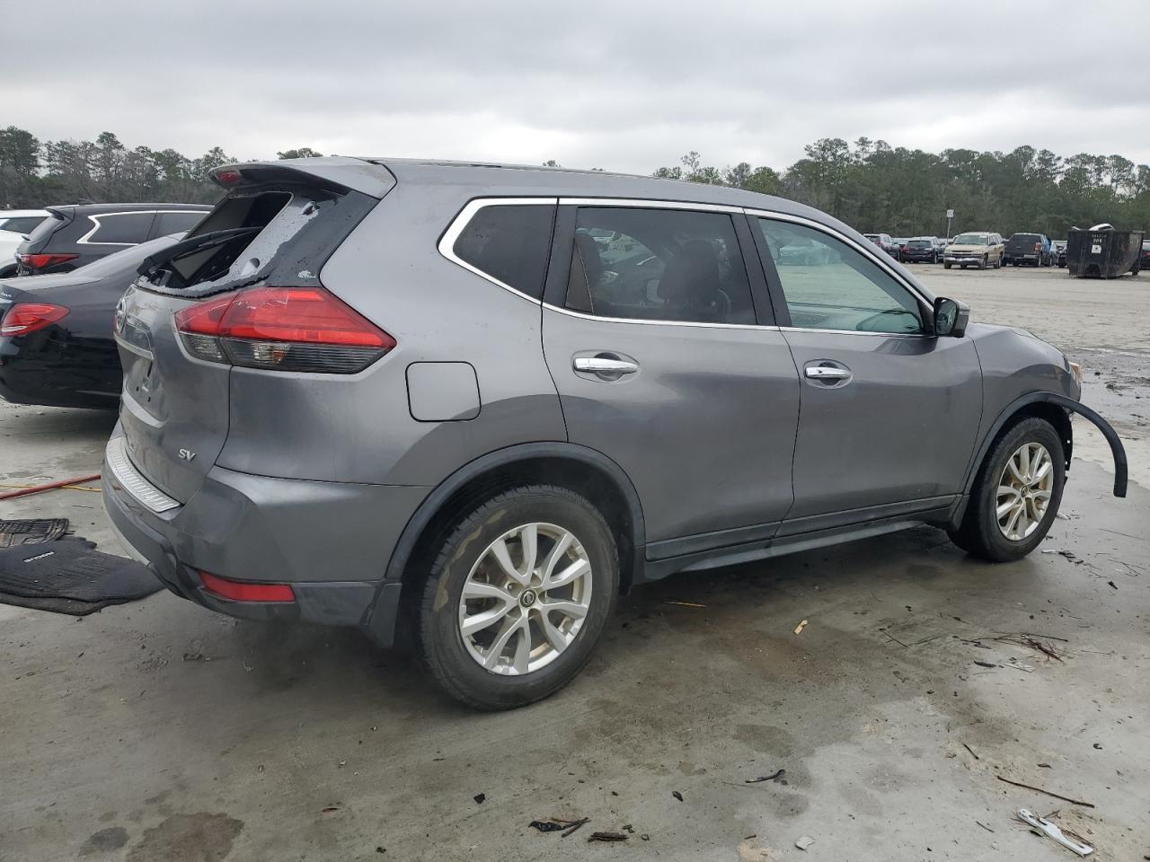 2017 NISSAN ROGUE S - Image 3