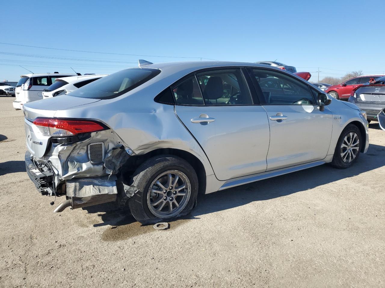 2021 TOYOTA COROLLA LE - Image 3