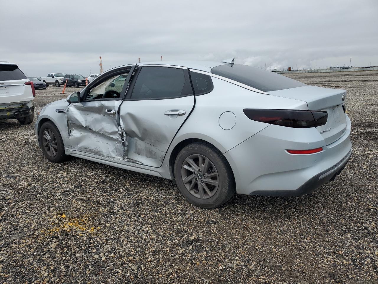 2020 KIA OPTIMA LX - Фото 2