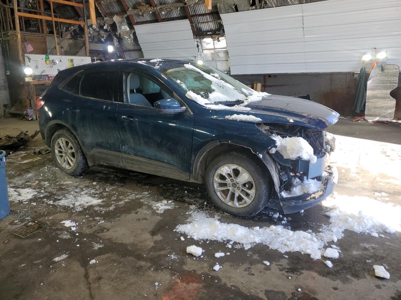 2020 FORD ESCAPE SE - Фото 4