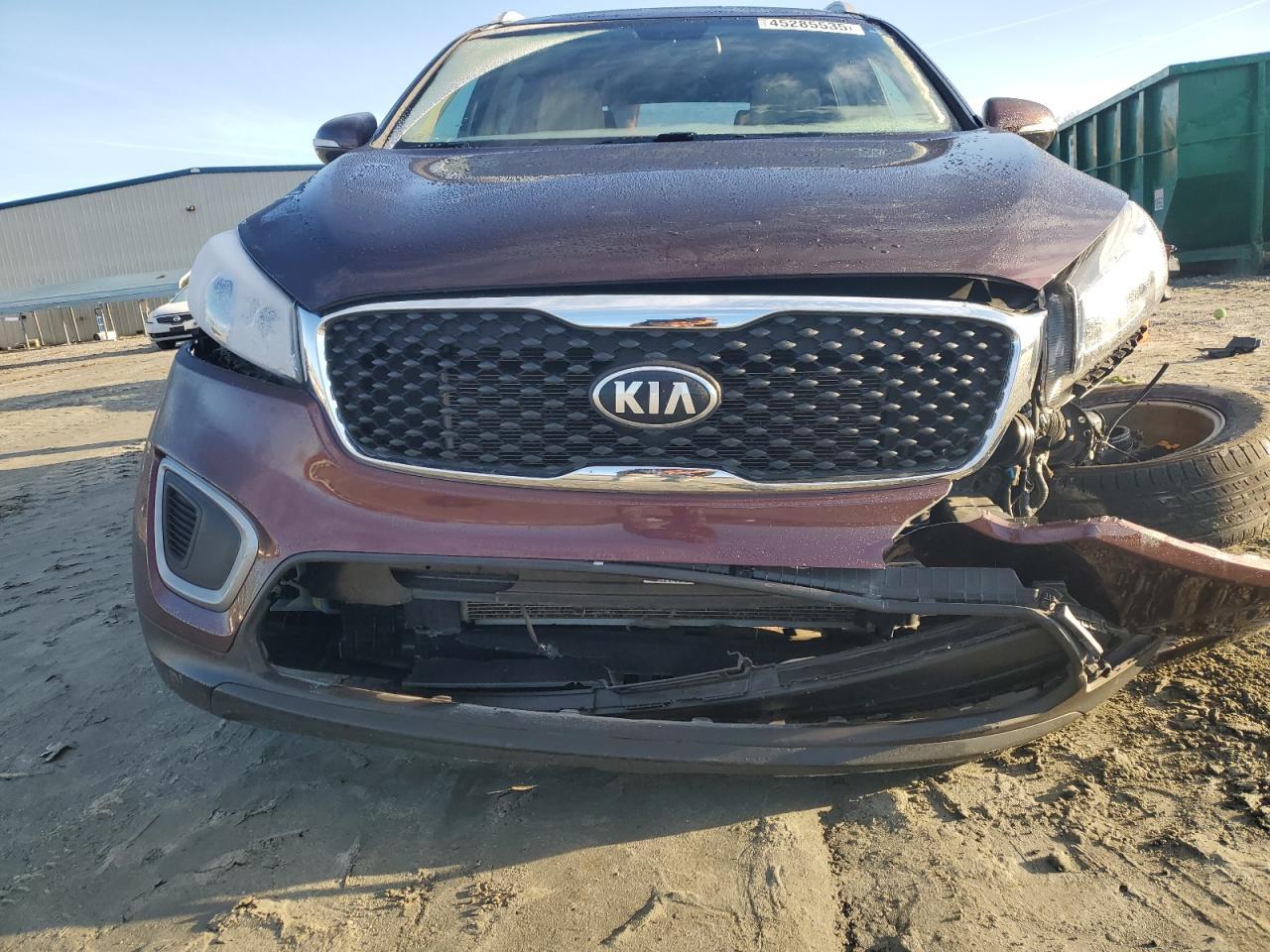 2016 KIA SORENTO LX - Image 5
