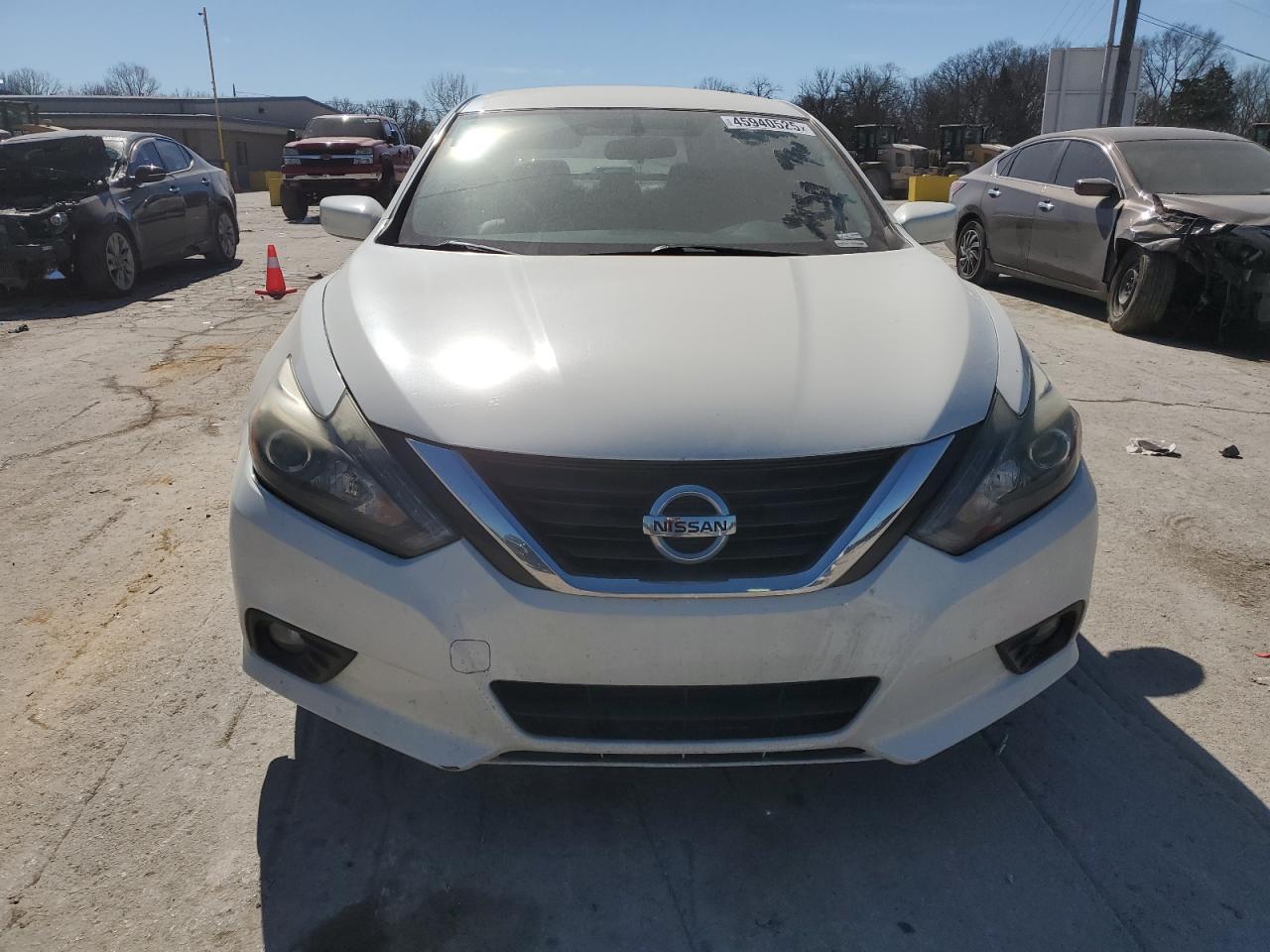 2017 NISSAN ALTIMA 2.5 - Фото 5