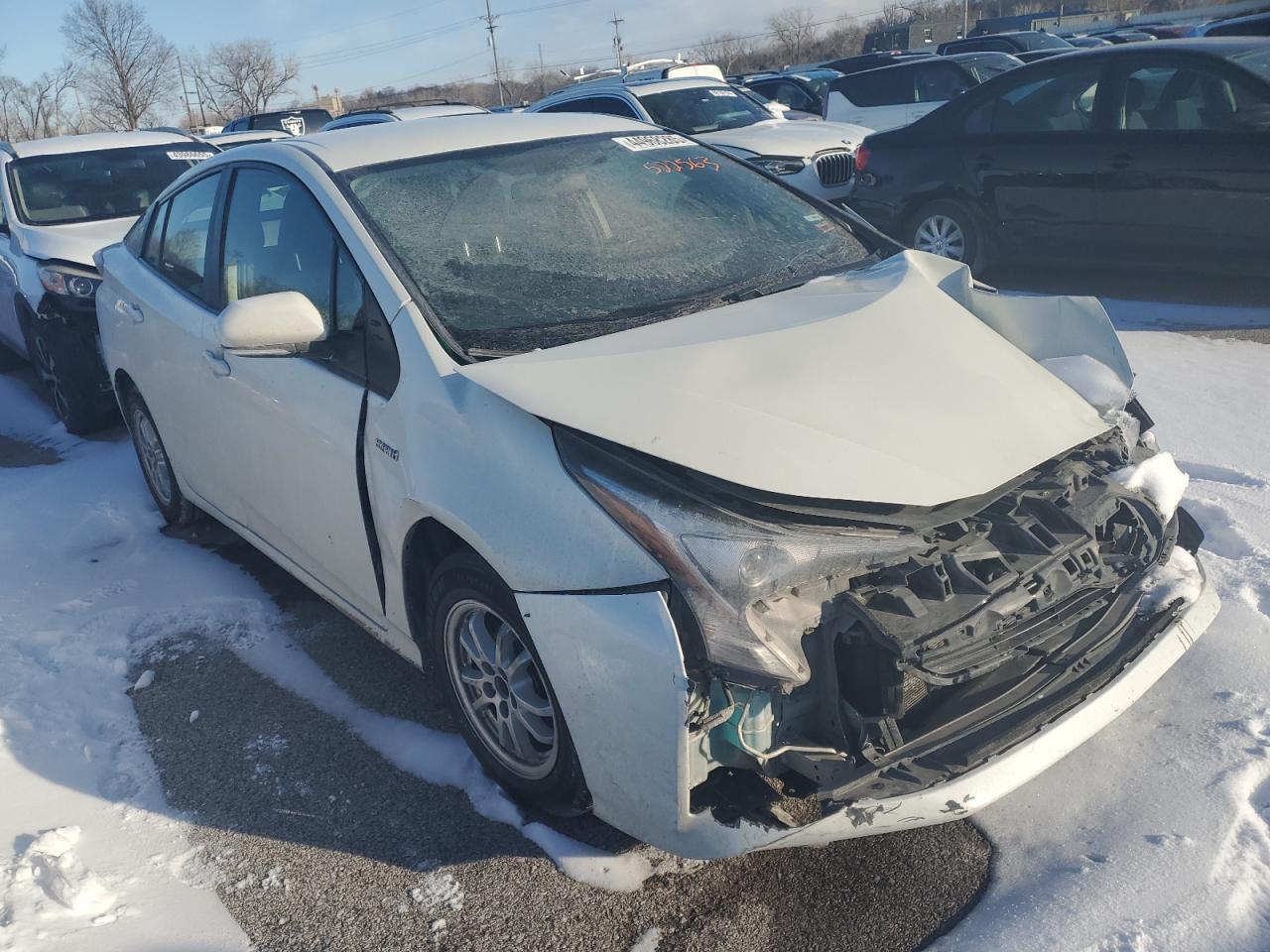 2016 TOYOTA PRIUS - Image 4