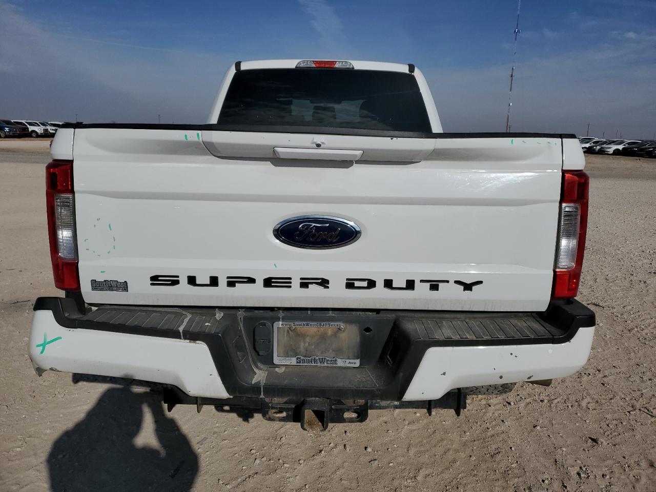 2017 FORD F250 SUPER - Image 6