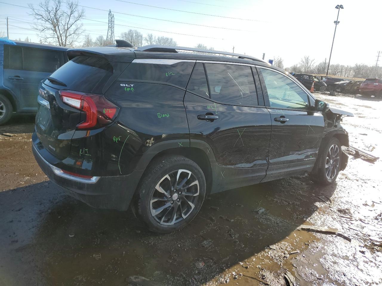 2023 GMC TERRAIN SL - Фото 3