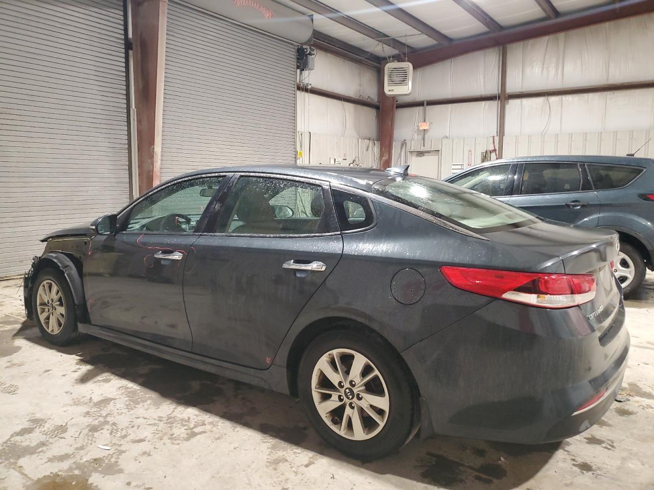 2016 KIA OPTIMA LX - Фото 2