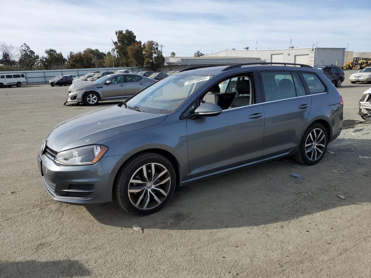 2016 VOLKSWAGEN GOLF SPORT