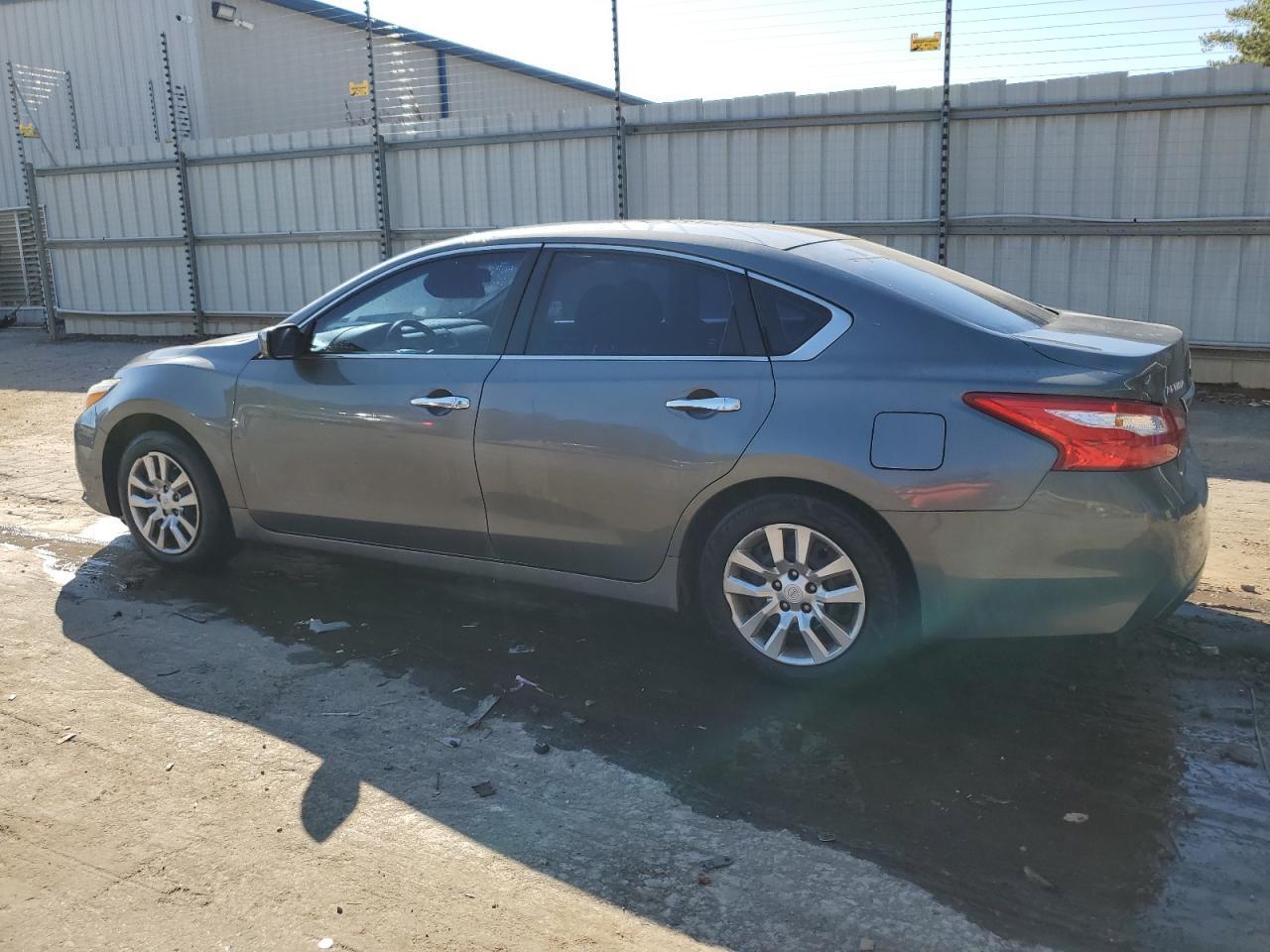 2017 NISSAN ALTIMA 2.5 - Фото 2