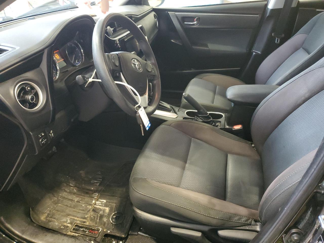2018 TOYOTA COROLLA L - Фото 7