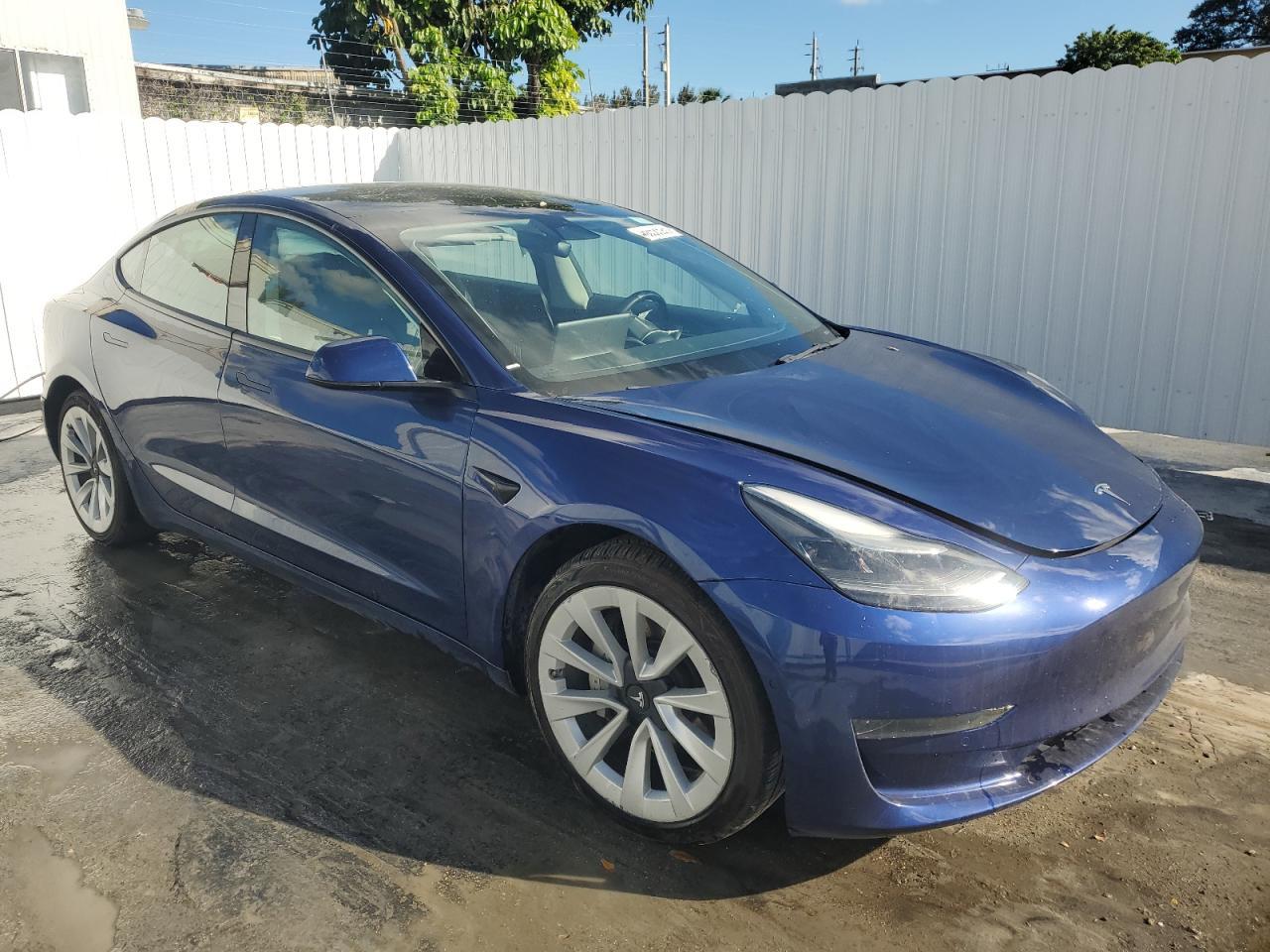 2022 TESLA MODEL 3 - Image 4