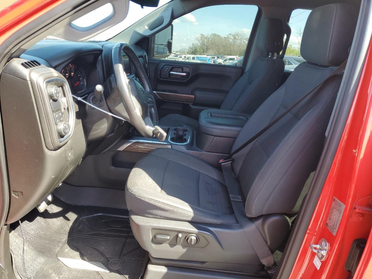 2019 CHEVROLET SILVERADO - Фото 7