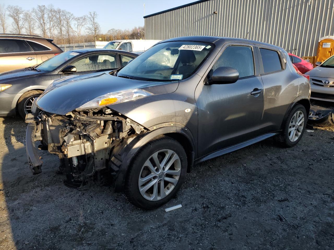 2011 NISSAN JUKE S