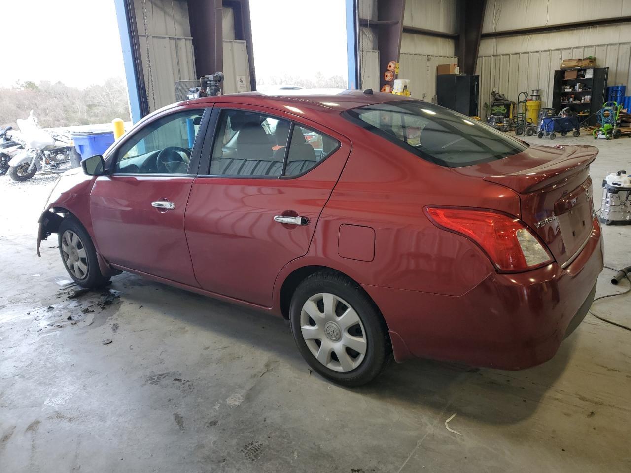 2016 NISSAN VERSA S - Фото 2