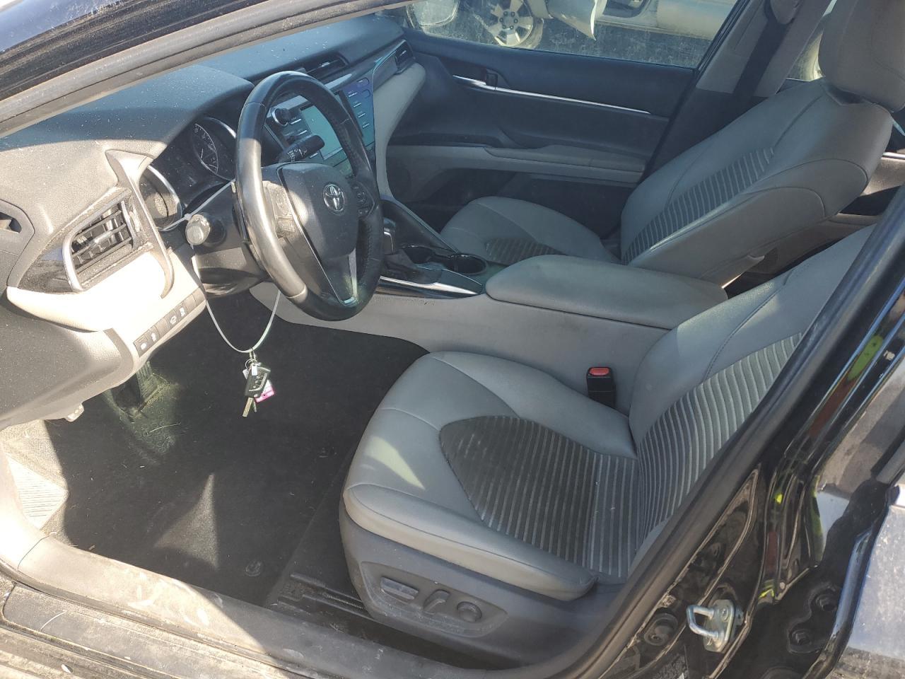 2020 TOYOTA CAMRY SE - Image 7
