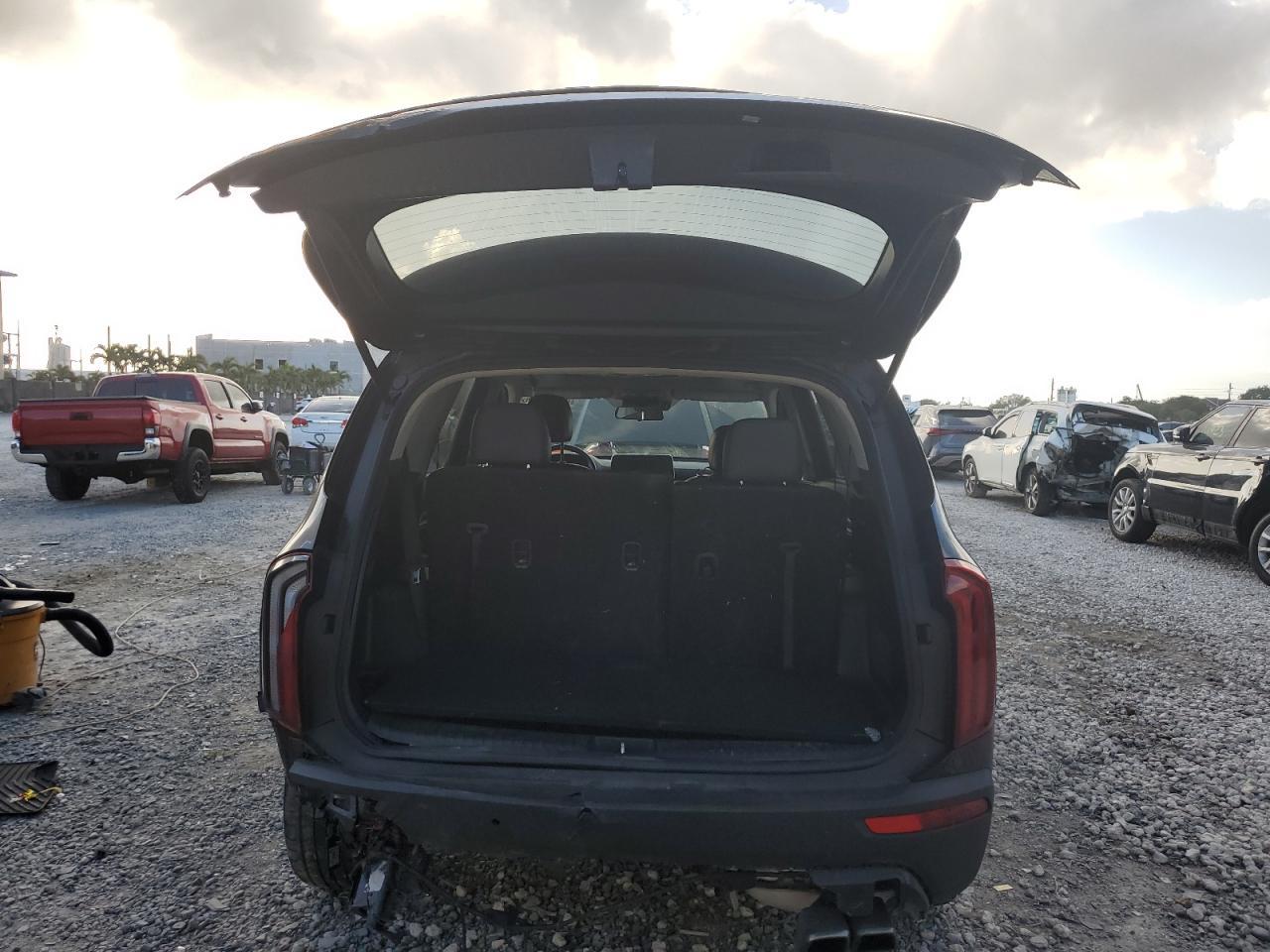 2020 KIA TELLURIDE - Фото 6