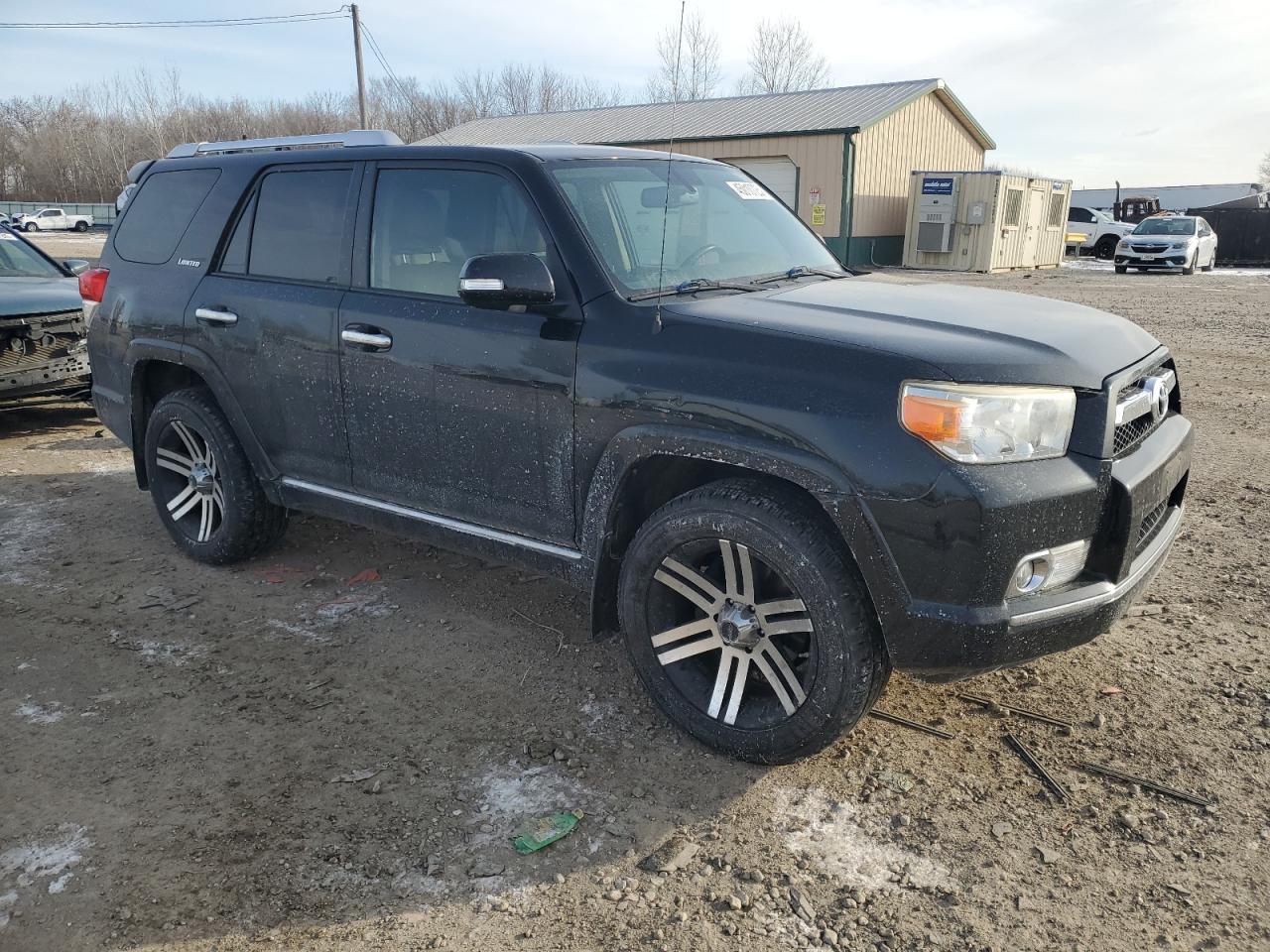 2011 TOYOTA 4RUNNER SR - Image 4