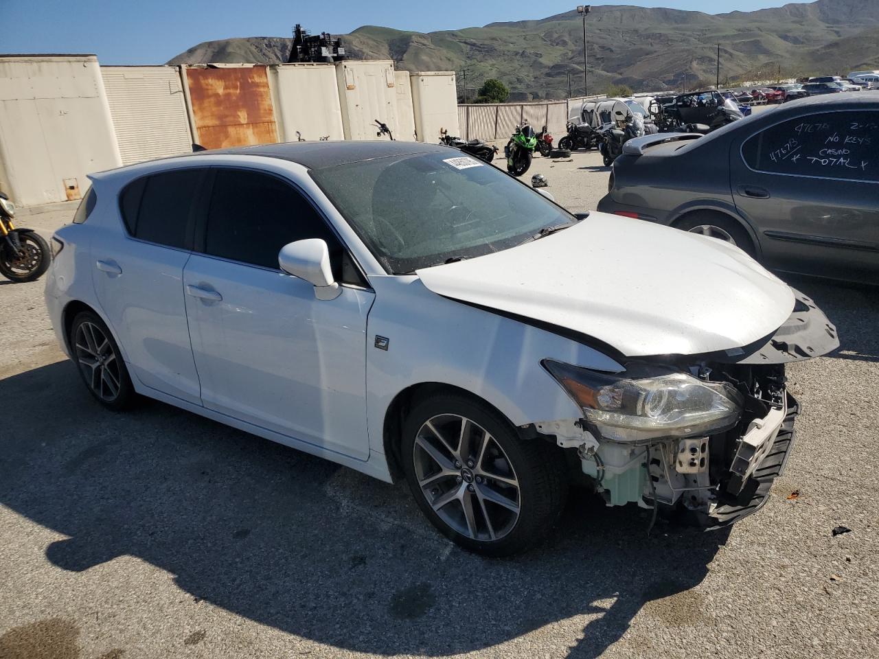 2016 LEXUS CT 200 - Image 4