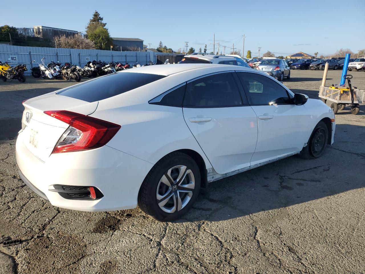 2017 HONDA CIVIC LX - Image 3