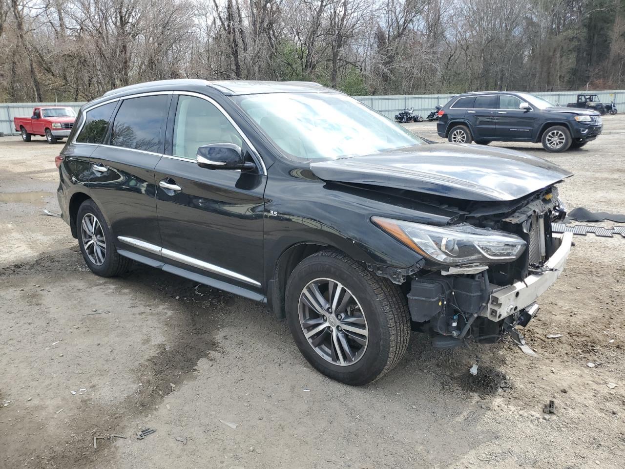 2017 INFINITI QX60 - Фото 4