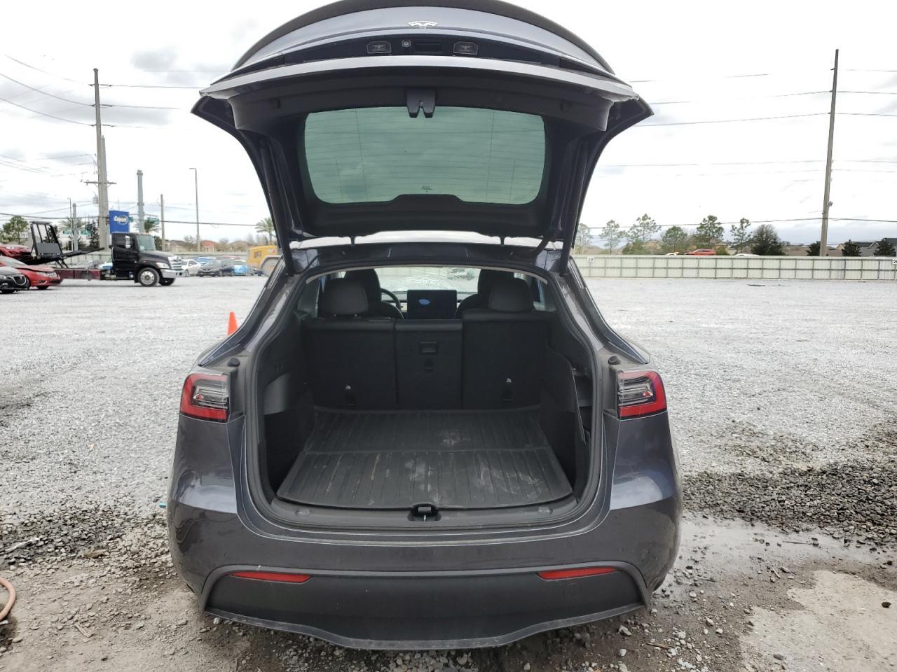 2022 TESLA MODEL Y - Image 6