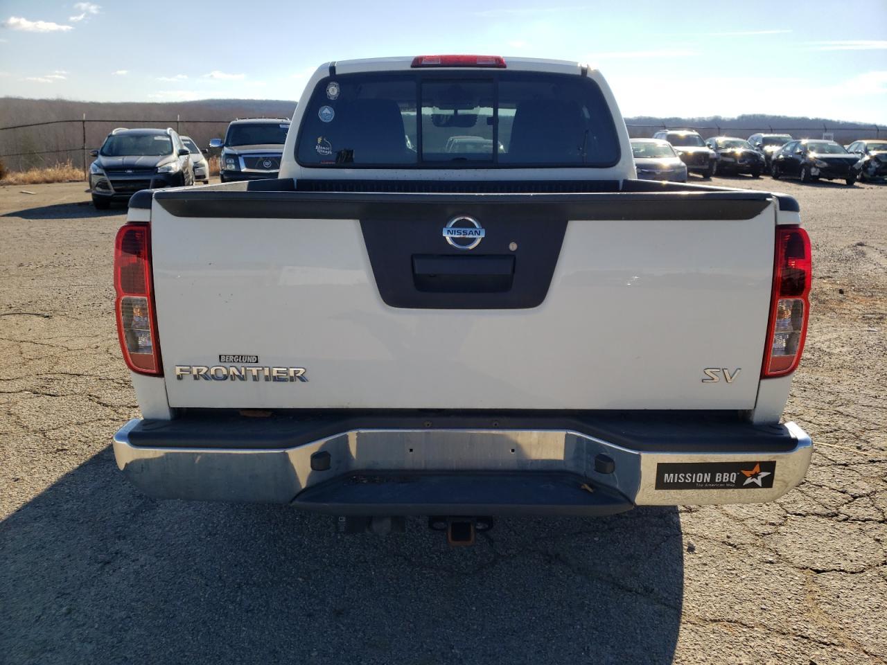 2019 NISSAN FRONTIER S - Фото 6