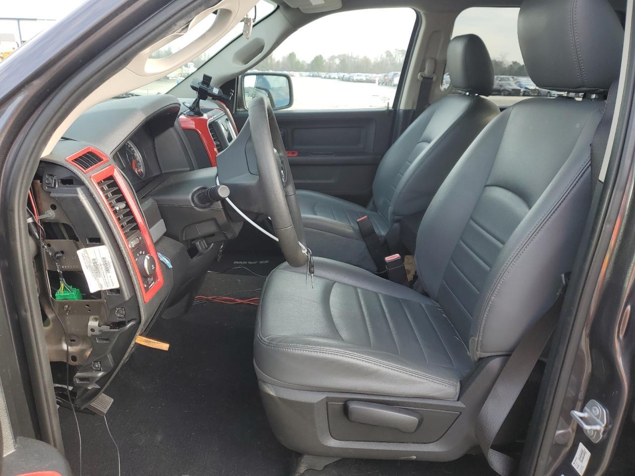 2018 RAM 1500 ST - Image 7