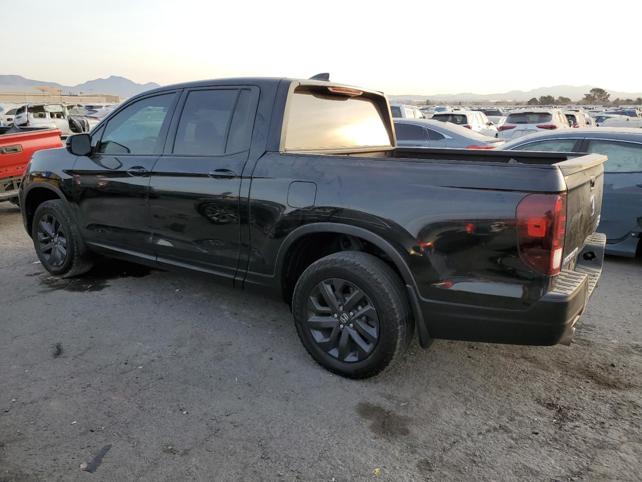 2023 HONDA RIDGELINE - Image 2
