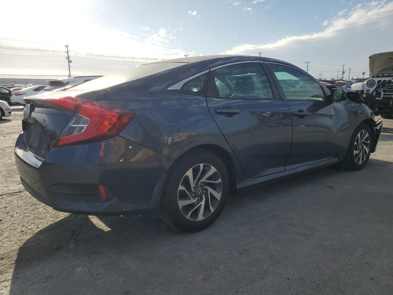 2016 HONDA CIVIC EX - Image 3