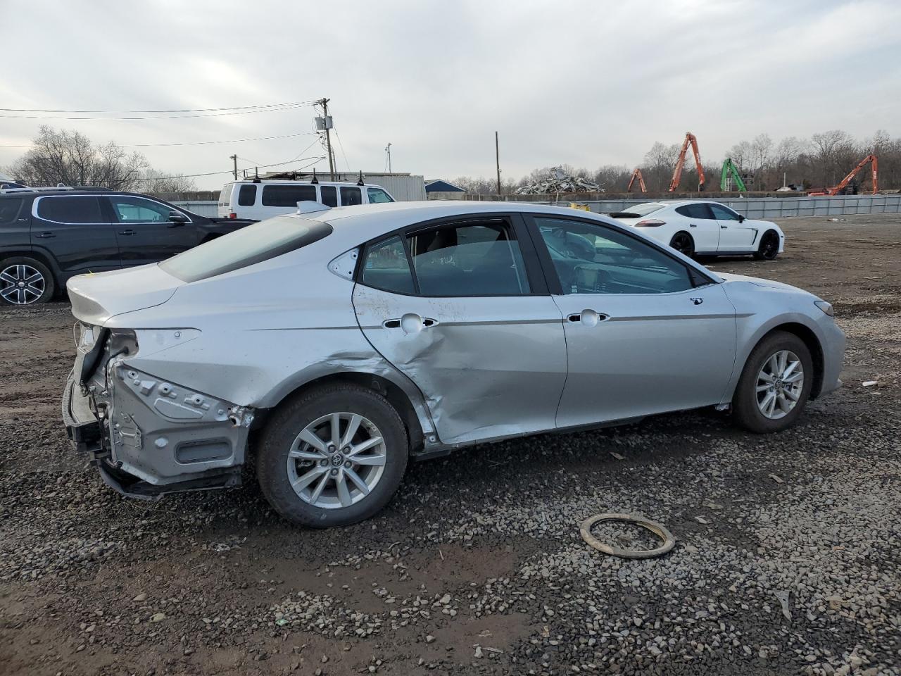 2025 TOYOTA CAMRY XSE - Фото 3