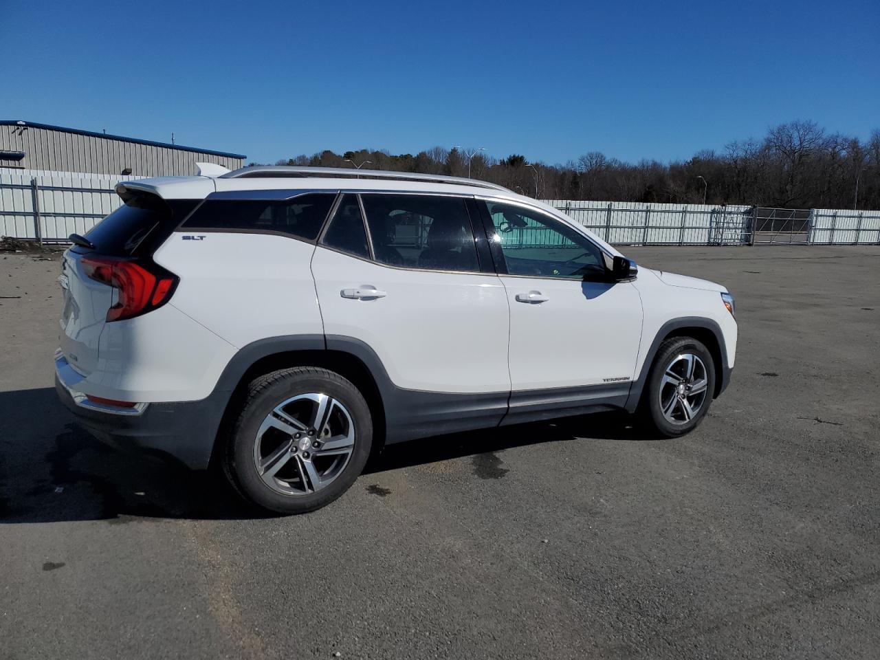 2019 GMC TERRAIN SL - Фото 3