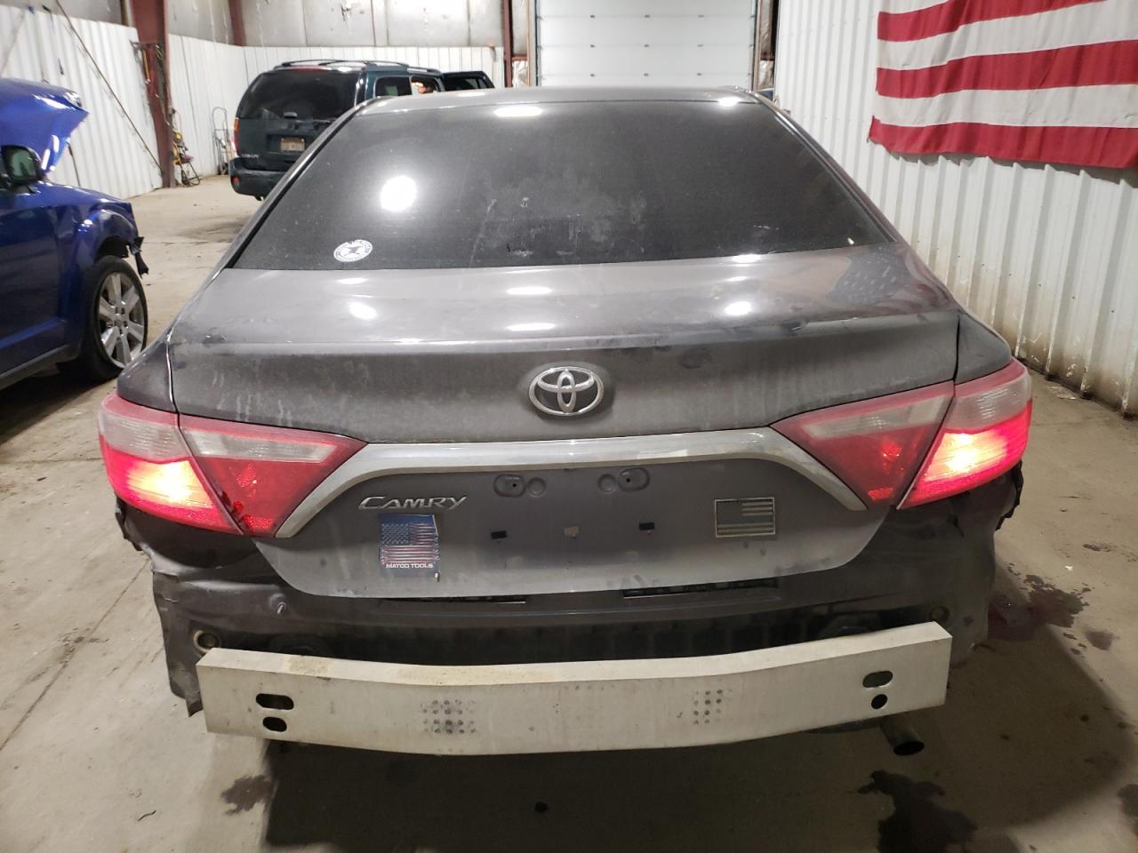 2016 TOYOTA CAMRY LE - Фото 6