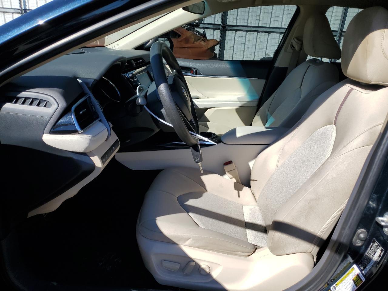2018 TOYOTA CAMRY L - Image 7