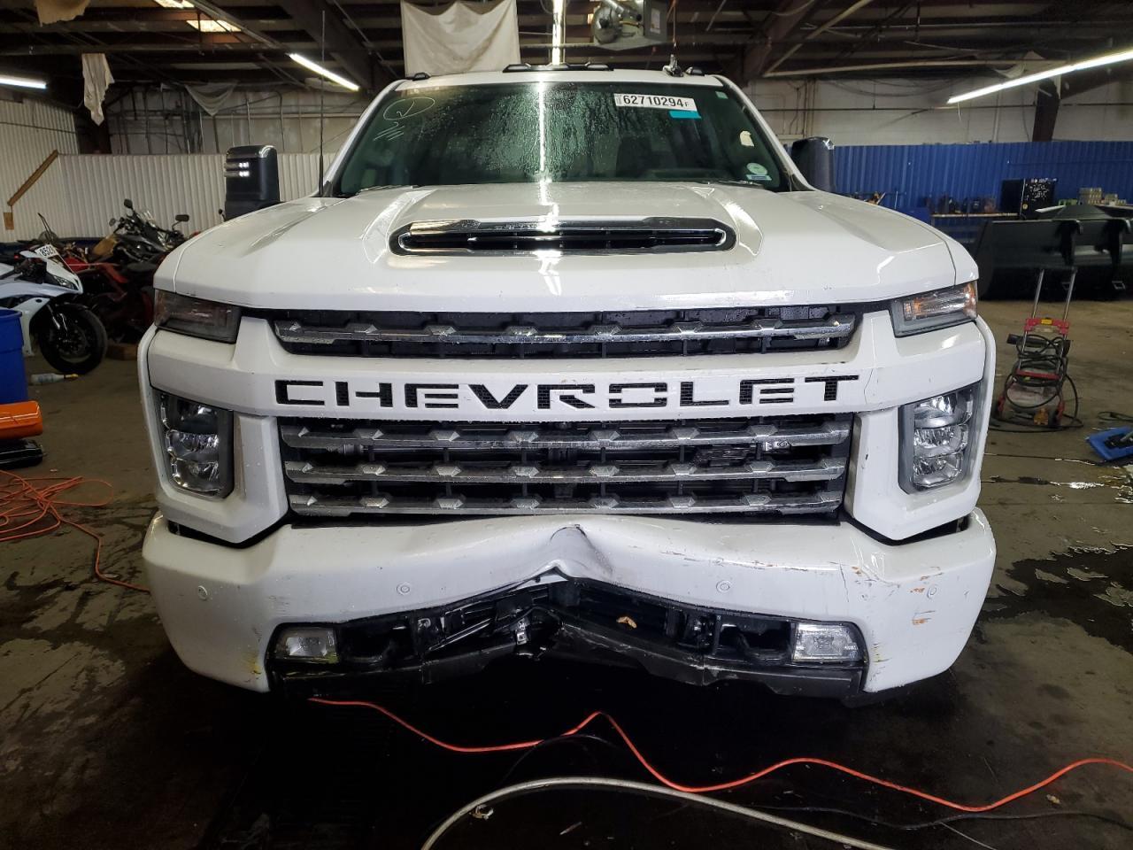 2023 CHEVROLET SILVERADO - Фото 5