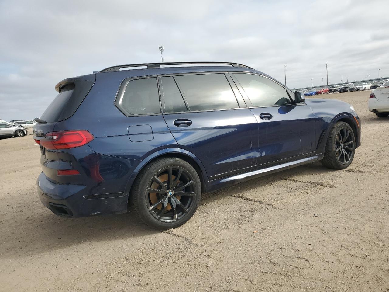 2022 BMW X7 M50I - Image 3