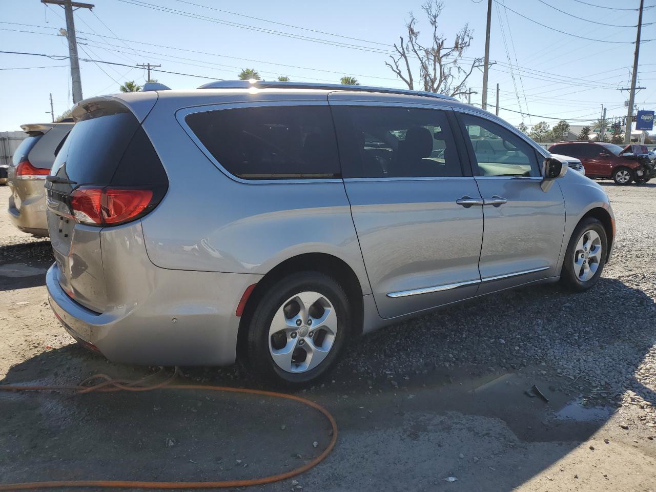 2017 CHRYSLER PACIFICA T - Фото 3