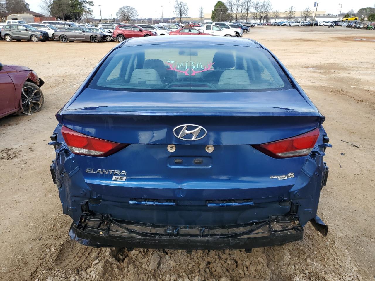 2018 HYUNDAI ELANTRA SE - Фото 6