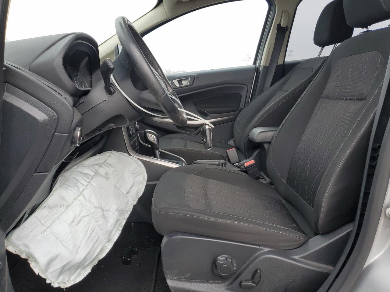 2020 FORD ECOSPORT S - Фото 7