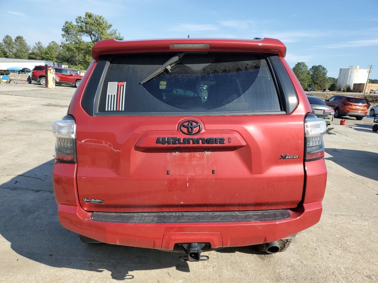 2022 TOYOTA 4RUNNER SR - Фото 6