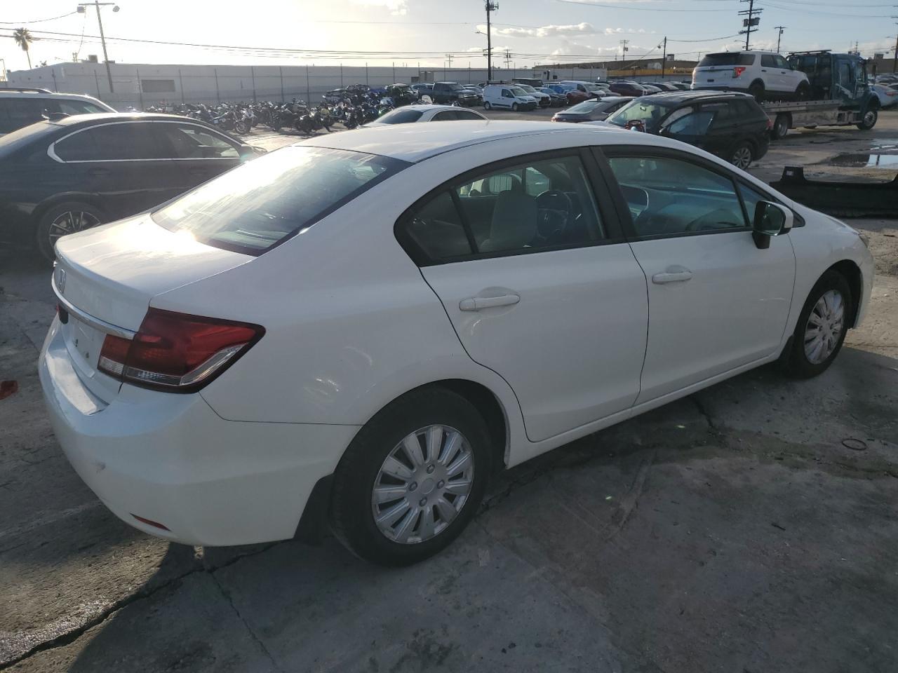 2015 HONDA CIVIC LX - Image 3