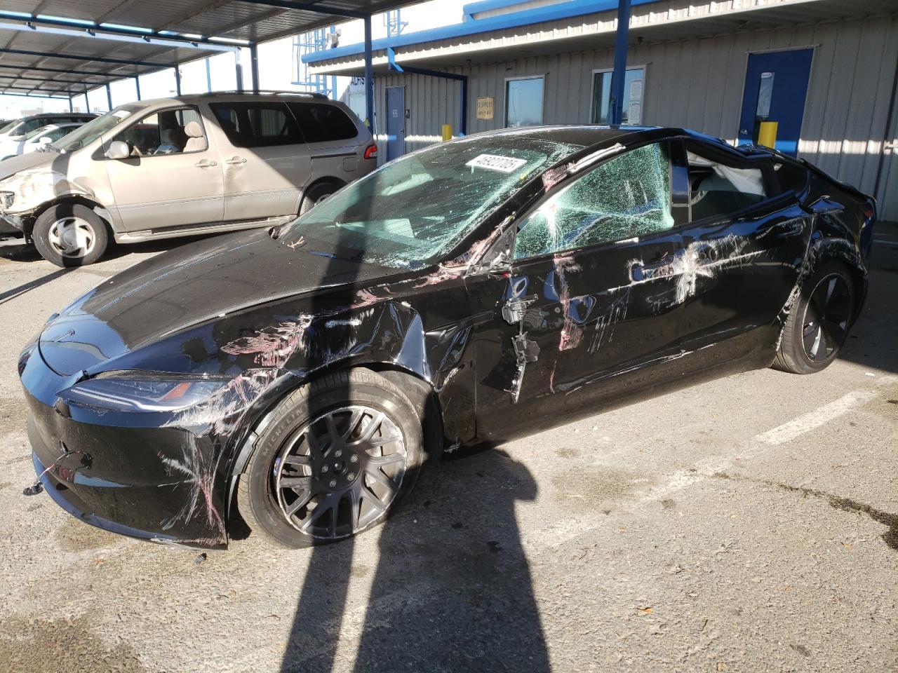 2024 TESLA MODEL 3