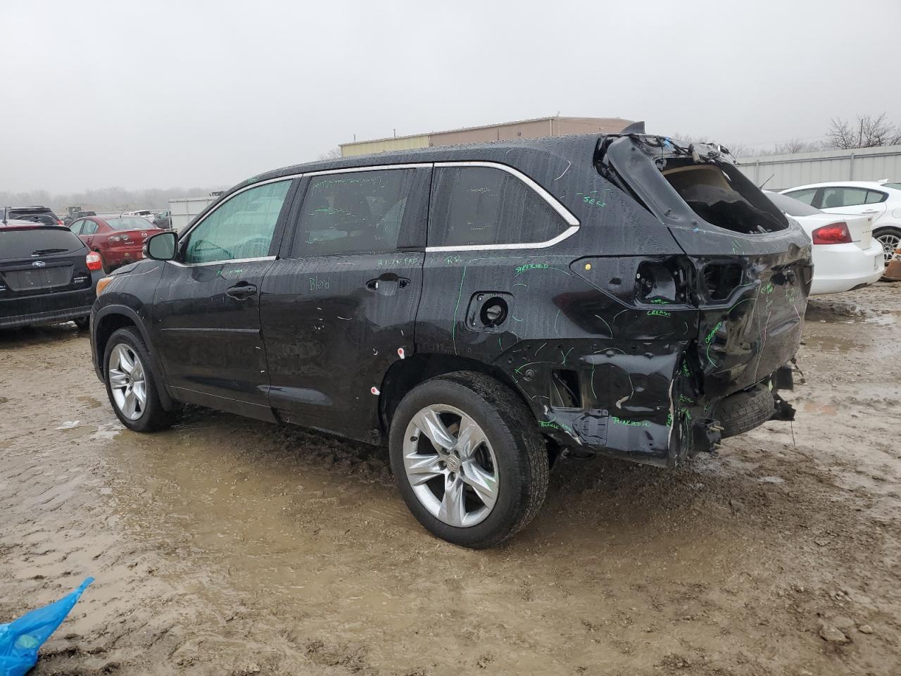 2015 TOYOTA HIGHLANDER - Image 2