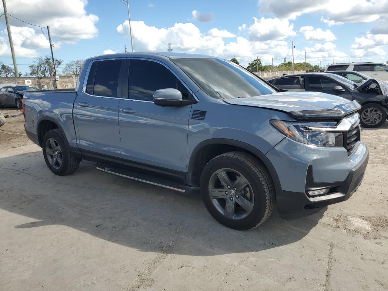 2023 HONDA RIDGELINE - Image 4